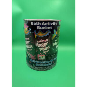 New Crayola Bath Activity Bucket-Get Creative As You Clean 30 Piece Set